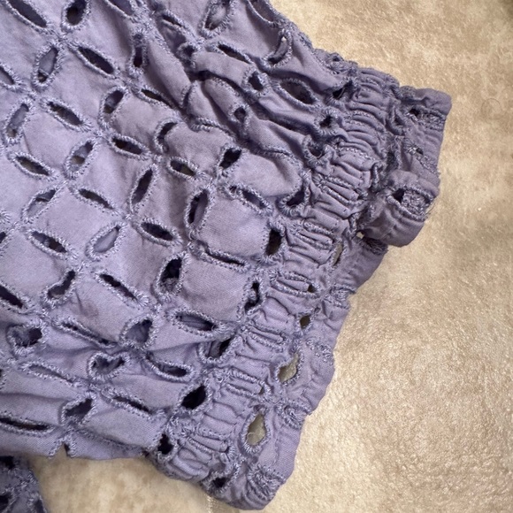 GAP 100% cotton lavender top. - Picture 5 of 5